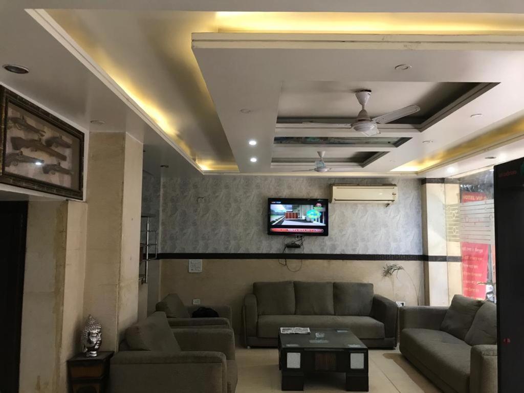 Adb Rooms Udhav Palace New Delhi Buitenkant foto