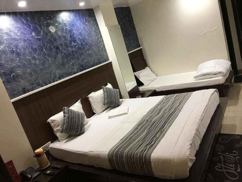 Adb Rooms Udhav Palace New Delhi Buitenkant foto