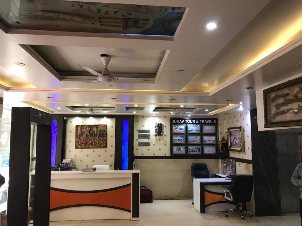 Adb Rooms Udhav Palace New Delhi Buitenkant foto